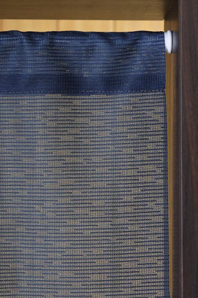 画像3: ★のれん 32012「ふくろう一家」 巾85×高さ150cm【在庫品】 ノレン 暖簾 フクロウ 梟 満月 柄プリント メール便可(1枚まで) (3)