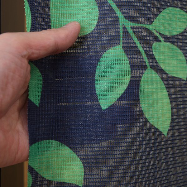 画像4: ★のれん 32012「ふくろう一家」 巾85×高さ150cm【在庫品】 ノレン 暖簾 フクロウ 梟 満月 柄プリント メール便可(1枚まで) (4)